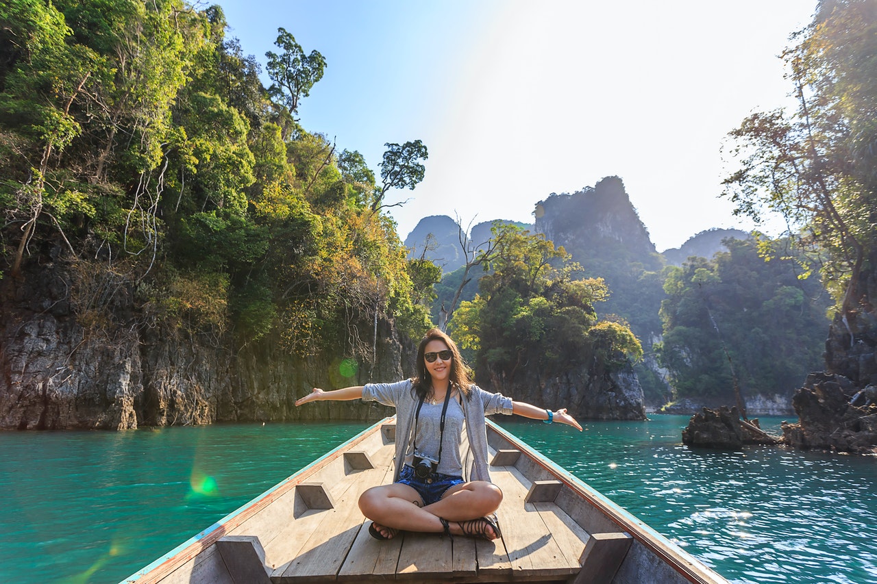 Traveling dengan Aplikasi TLUSURE, Lebih Aman dan Nyaman