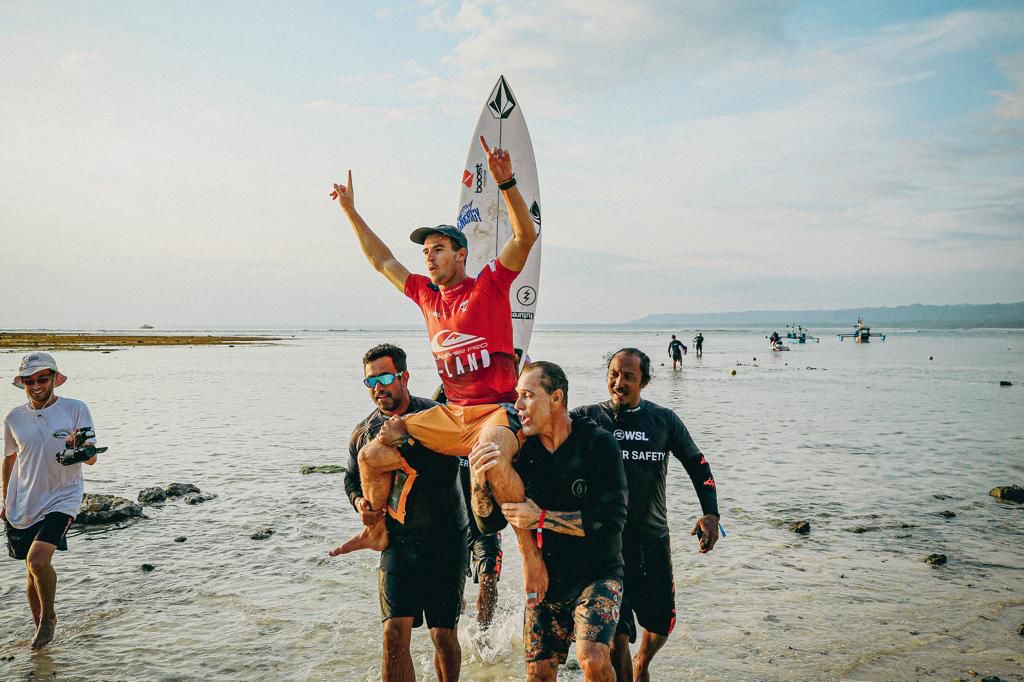 Kompetisi Surfing WSL CT G-Land Pro 2022 Banyuwangi Sukses Mendunia!