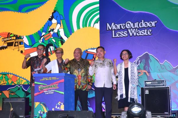 INDOFEST 2024 Resmi Dibuka, Antusiasme Pengunjung Serbu Tawaran Diskon Perlengkapan Outdoor